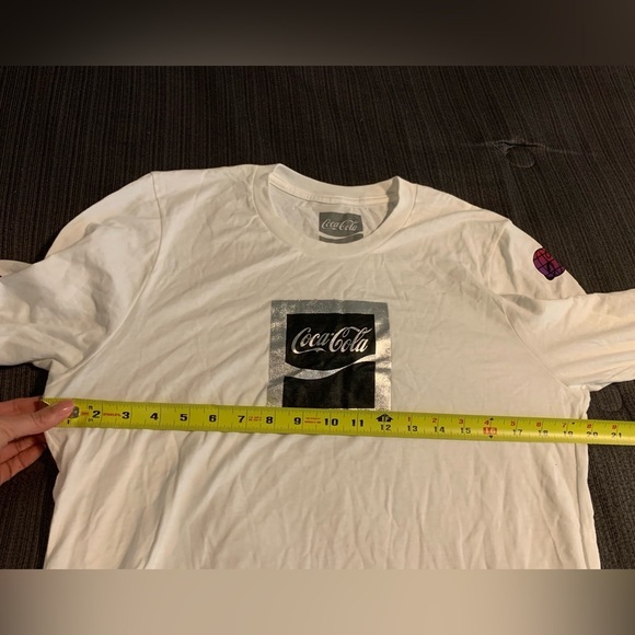 Vintage Ultra Rare Coca Cola Starlight Space 2022 Tee Top T-shirt White … - Picture 14 of 16